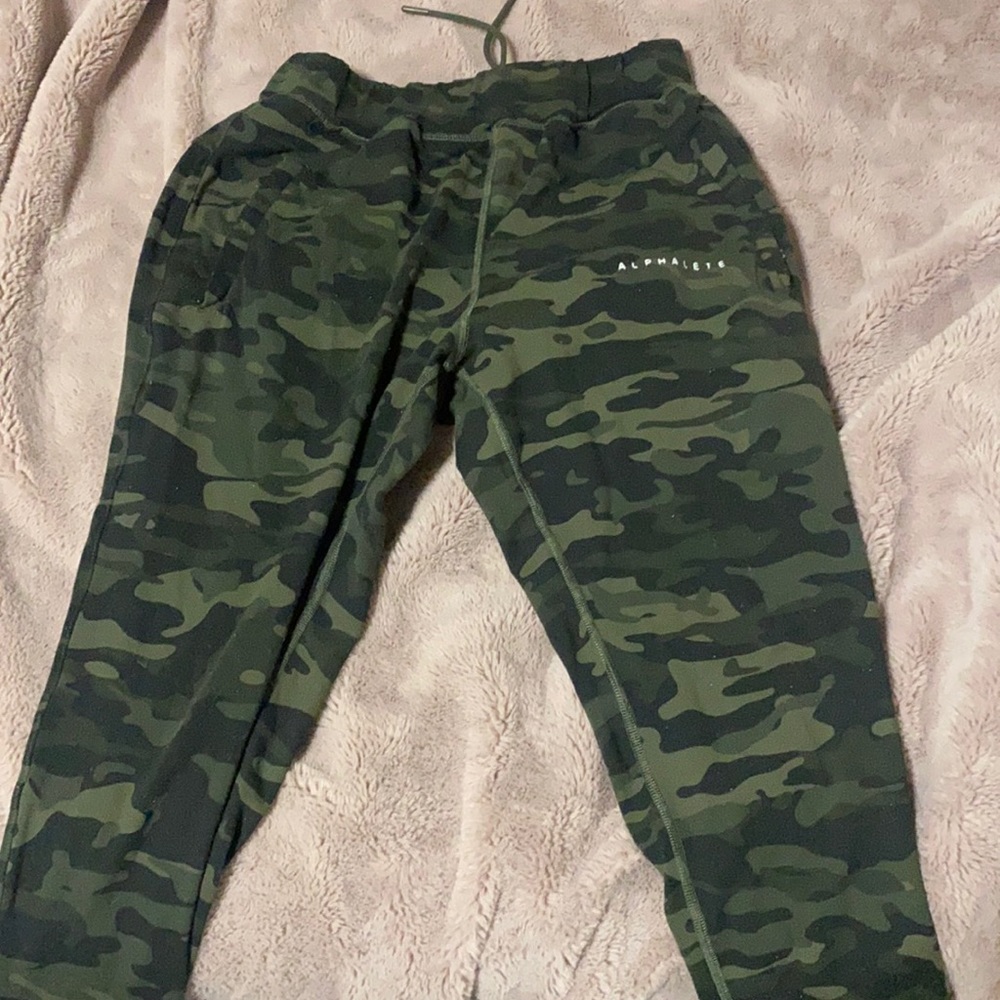 Pro elite camo jogger alphalete